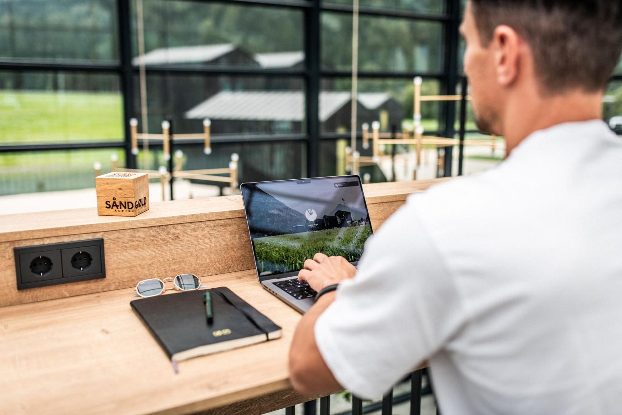 Sandgold Alpine Glamping Campo Tures Eksteriør billede
