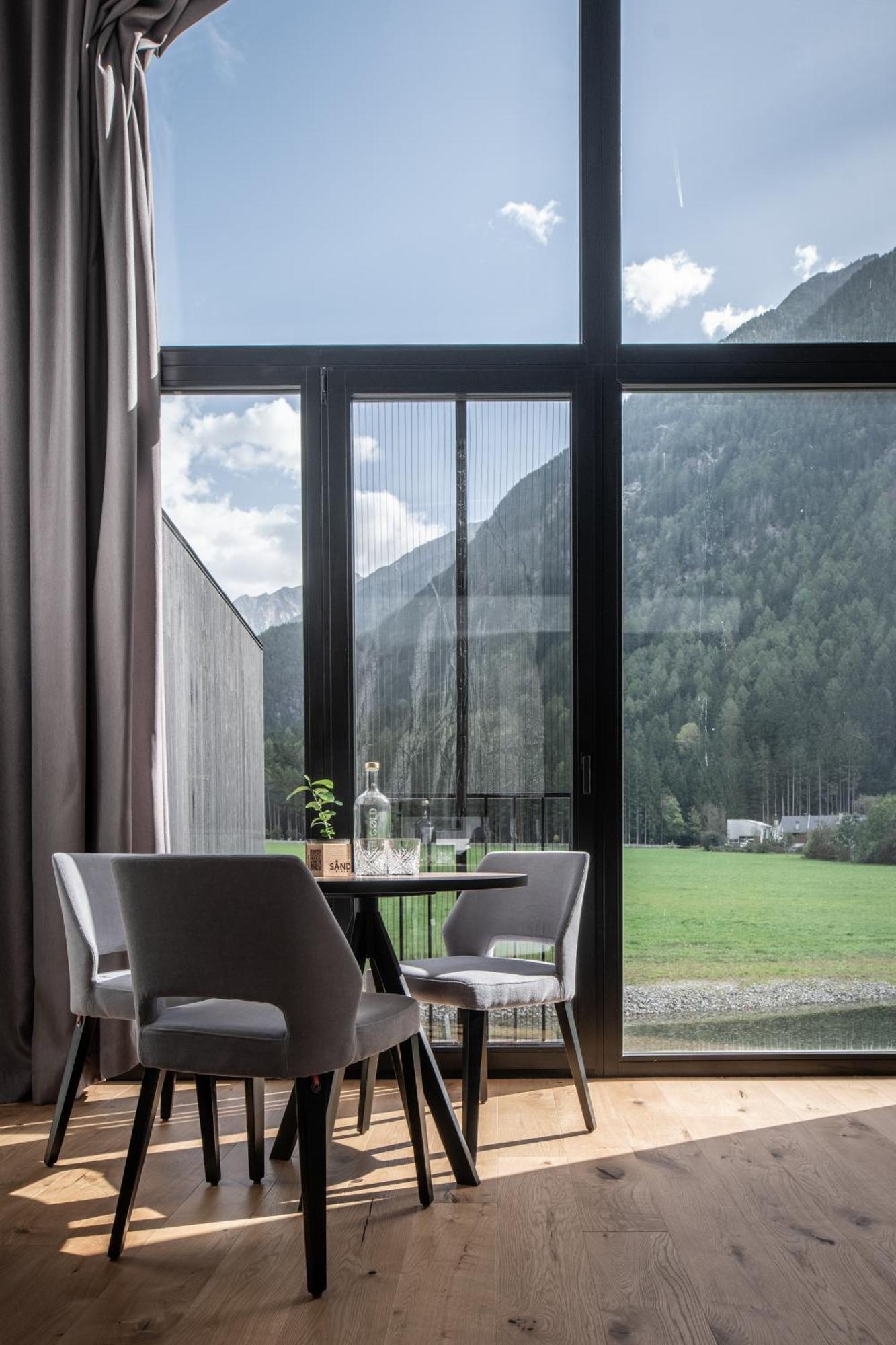 Sandgold Alpine Glamping Campo Tures Eksteriør billede
