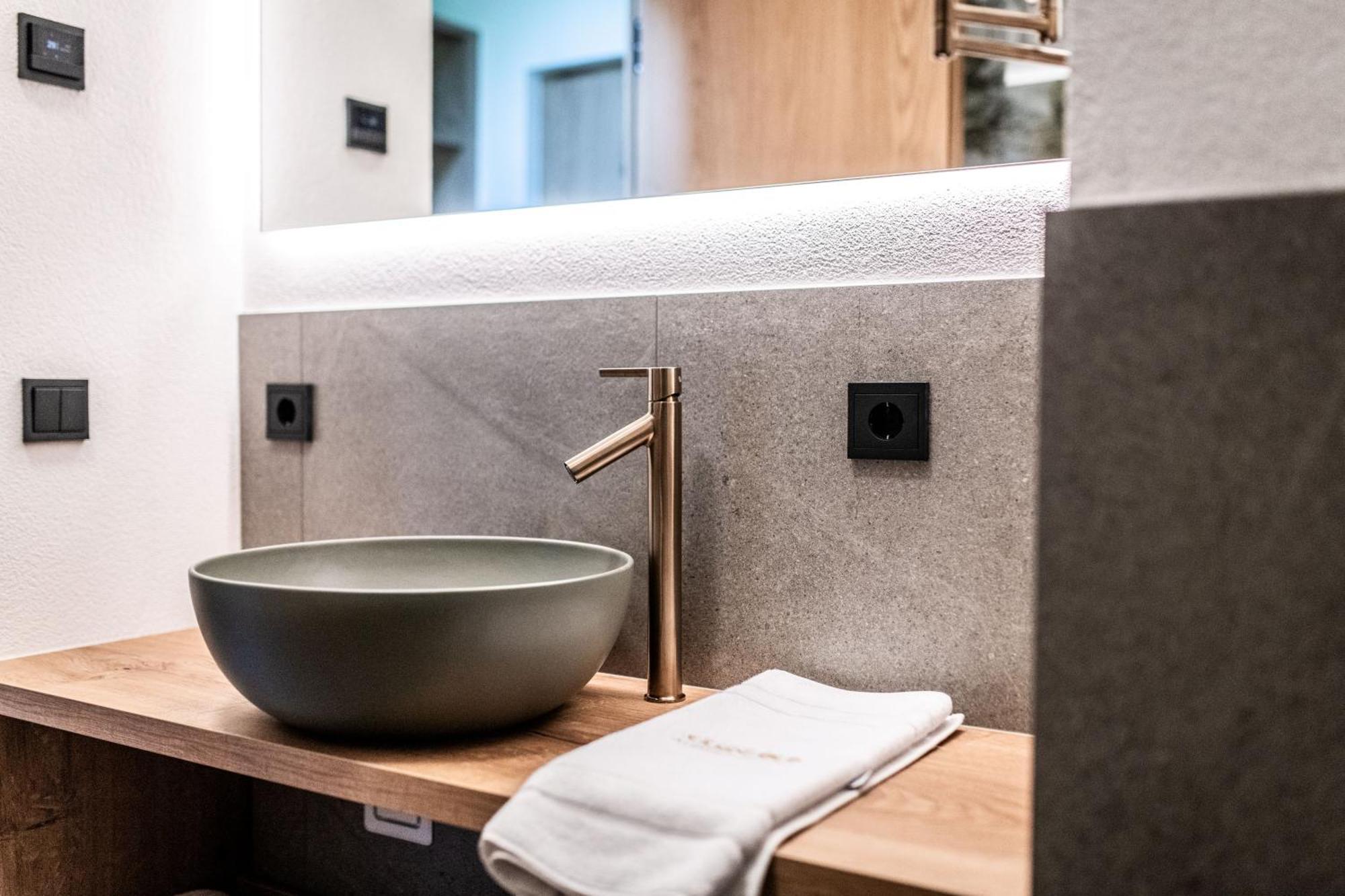 Sandgold Alpine Glamping Campo Tures Eksteriør billede