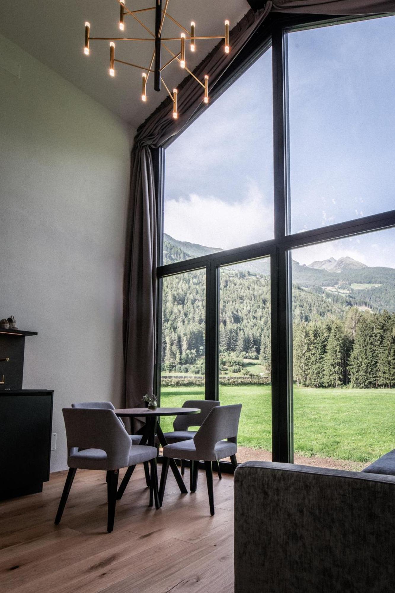 Sandgold Alpine Glamping Campo Tures Eksteriør billede